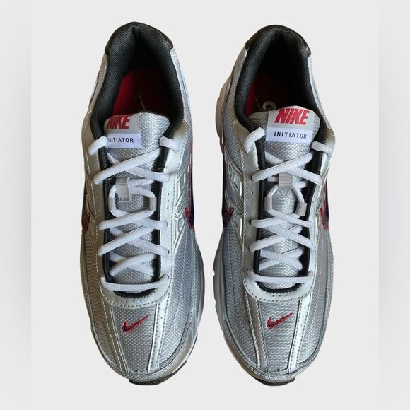 NWB Nike Initiator Running Athletic Shoes Men\'s Size 10.5 Metallic Silver White main image 5